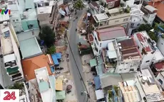 Ngán ngẩm cảnh kẹt xe triền miên, người dân TP.HCM chủ động bàn giao mặt bằng