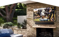 TV QLED ngoài trời đầu tiên trên thế giới ra mắt tại thị trường Việt Nam