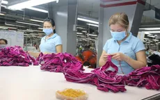 Mất việc vì COVID-19, người lao động được hưởng quyền lợi gì?
