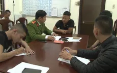 Xử lý nghiêm nhóm thanh niên đốt pháo giữa đường