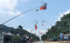 Dựng cây nêu ngày Tết, 3 thanh niên bị điện giật thương vong