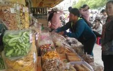 Cẩn trọng với bánh kẹo Tết không rõ nguồn gốc