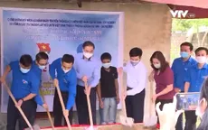 Thanh niên xây nhà nhân ái giúp người khó khăn