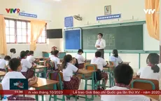 TP.HCM: Hơn 200 học sinh đầu tiên đi học lại