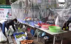 Chuỗi cửa hàng đổi rác lấy thực phẩm tại Hà Nội