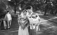 Shin Min Ah vẫn kết nối với Kim Seon Ho trên mạng xã hội sau bê bối, người hâm mộ hy vọng