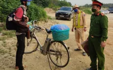 Đạp xe 2.000km từ An Giang đến Tuyên Quang... tìm việc làm