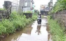 Thi công dự án làm bít đường thoát nước, khu dân cư ngập úng kéo dài