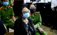 Nữ đại gia Dương Thị Bạch Diệp vừa bị đề nghị mức án chung thân, lớn tiếng xúc phạm kiểm sát viên