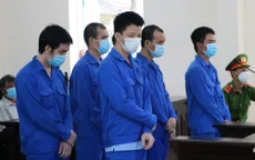 Trộm hơn 270 tấn sắt phế liệu, nhóm tài xế bị kết án hơn 70 năm tù