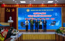 Sóng và máy tính cho em: Thêm 400 máy tính cho học sinh khó khăn tại Hà Nội