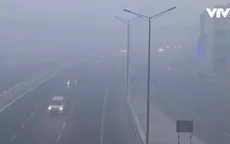 New Delhi chìm trong khói mù độc hại
