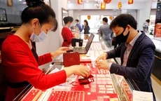Giá vàng bứt phá, vượt mốc kháng cự