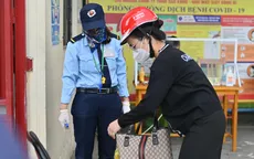 Phát hiện ổ dịch ở trường học và công ty, Quảng Ninh nâng cấp độ dịch nhiều địa phương