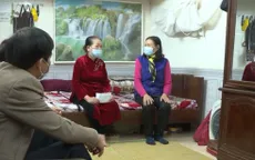 Người cao tuổi vất vả mưu sinh và nỗi lo sức khỏe trong đại dịch COVID-19