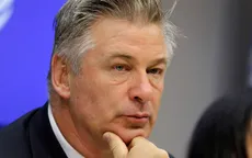 Alec Baldwin sẽ bị khám xét điện thoại sau vụ xả súng trên trường quay gây chết người