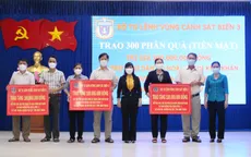 Bộ Tư lệnh Vùng Cảnh sát biển 3 hỗ trợ ngư dân khó khăn do dịch COVID-19