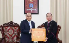 Chủ tịch nước chúc mừng Giáng sinh 2021 Tòa Tổng Giám mục Hà Nội