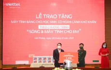 Sóng và máy tính cho em: Trao tặng 37.000 máy tính bảng cho học sinh khó khăn