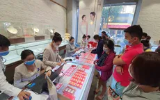 Giá vàng bật tăng trong phiên đầu tháng mới
