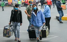 Lo COVID-19, phụ huynh chi tiền triệu thuê xe riêng đón con về nhà
