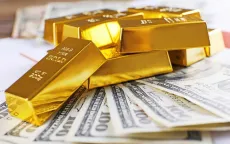 Giá vàng châu Á giảm do đồng USD phục hồi