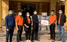 Trao tặng đồ bảo hộ y tế cho Hải Dương, Quảng Ninh cùng các tỉnh biên giới tuyến đầu phòng chống COVID-19
