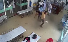 Bị nhắc đeo khẩu trang, bệnh nhân đánh bác sĩ