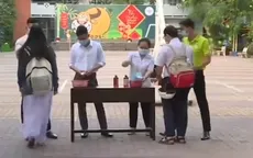 TP. HCM: Ngày đầu học sinh đi học trở lại