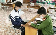 Điều tra vụ nữ sinh đánh nhau, lột áo rồi up clip lên mạng ở Hà Nội