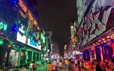 Karaoke, quán bar tại TP Hồ Chí Minh mở lại: Náo nhiệt nhưng không lơ là phòng dịch