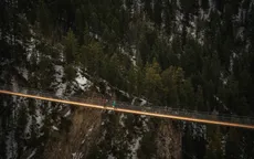 "Thót tim" trước cầu vắt ngang vực thẳm chuẩn bị ra mắt ở Canada