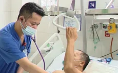 Người đàn ông suýt mất mạng vì thắt trĩ tại cơ sở đông y tư nhân