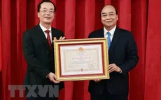 Chủ tịch nước trao tặng Huân chương cao quý cho lãnh đạo Bộ Xây dựng