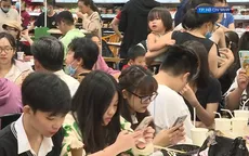 Chủ quan không đeo khẩu trang vì "nghe nói dịch tạm ổn"