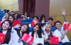 Hàng trăm học sinh "trắng bằng cấp" đã được Học viện Múa Việt Nam trao bằng