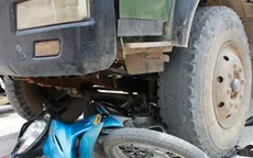 Va chạm với xe tải, 2 nữ sinh viên thiệt mạng