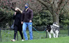 "Siêu nhân" Henry Cavill nắm tay bạn gái bí ẩn ở London