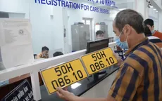 Công an TP. Hồ Chí Minh làm việc cả ngày nghỉ để cấp đổi 84.000 biển số vàng còn lại