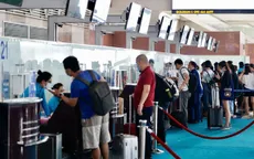 Phạt tiền hành khách không đeo khẩu trang ở sân bay