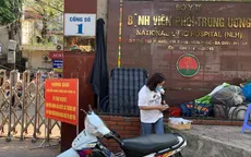 Bác sĩ dương tính với COVID-19, Bệnh viện Phổi Trung ương xét nghiệm cho gần 2.000 người