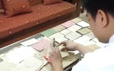 Người dành gần 1 thập kỷ sưu tầm hơn 500 thẻ cử tri