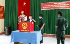 Cử tri Cà Mau, Nghệ An và Quảng Bình đi bầu cử sớm
