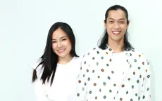 Lý Phương Châu tình tứ ôm chặt Hiền Sến trong Người đứng thẳng