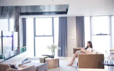 Hoa hậu Lương Thùy Linh tậu penthouse ở tuổi 21