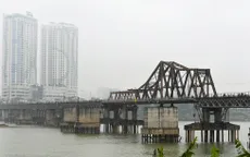 Hà Nội: Phạt 35 phương tiện chở quá tải qua cầu Thăng Long gần 1,6 tỷ đồng