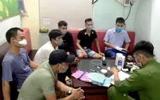 12 người bị cách ly y tế vì hát karaoke "chui"
