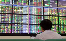Quay cuồng với "tàu lượn" VN-Index