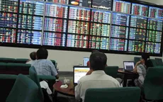 Chứng khoán chìm trong sắc đỏ, VN-Index giảm sâu