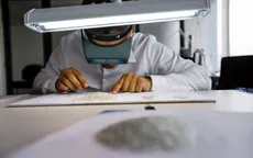Mua rồi bán lãi ngay 10%, người người điên cuồng săn kim cương